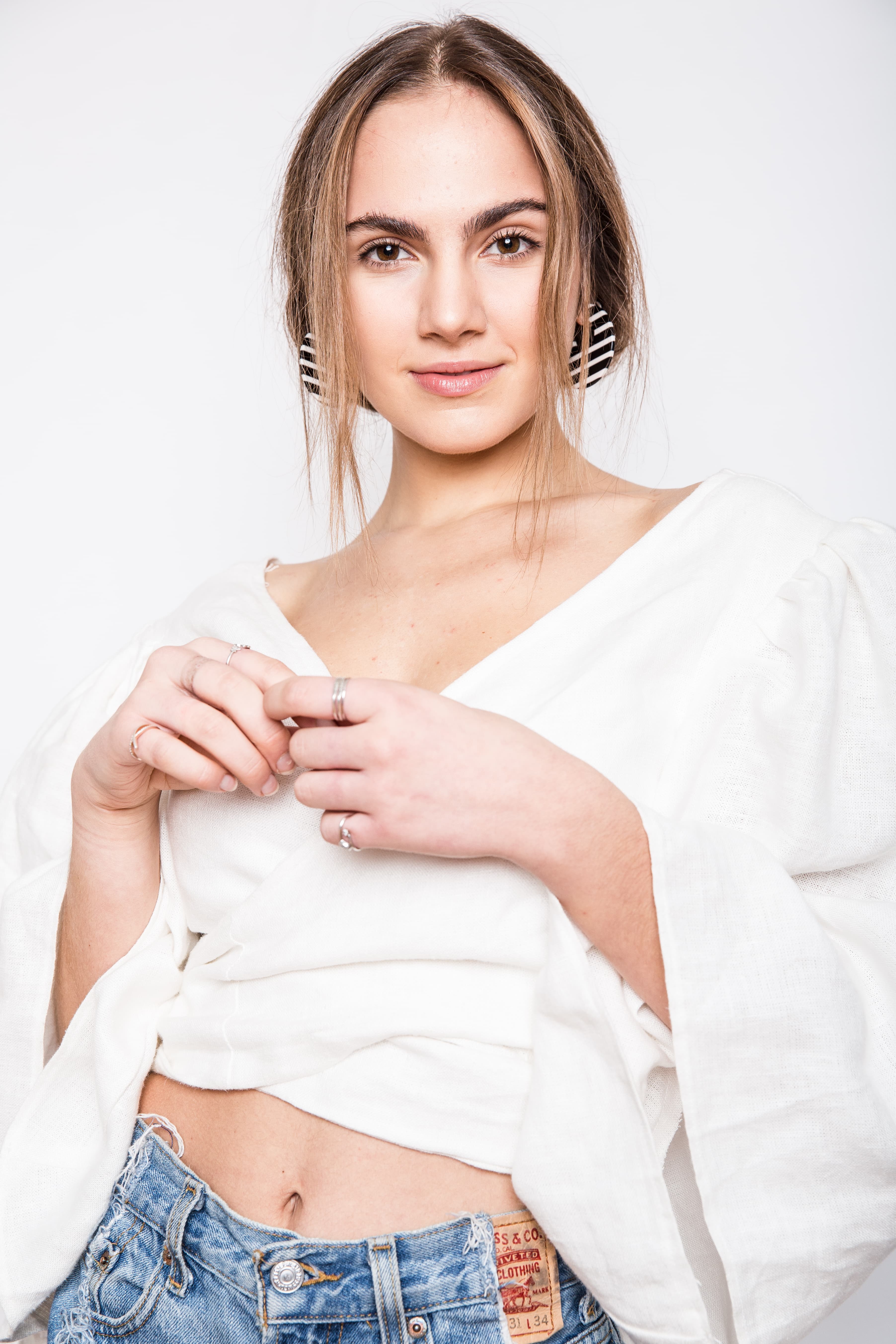 Fashion editorial makeup by Natalia Che — photo 18