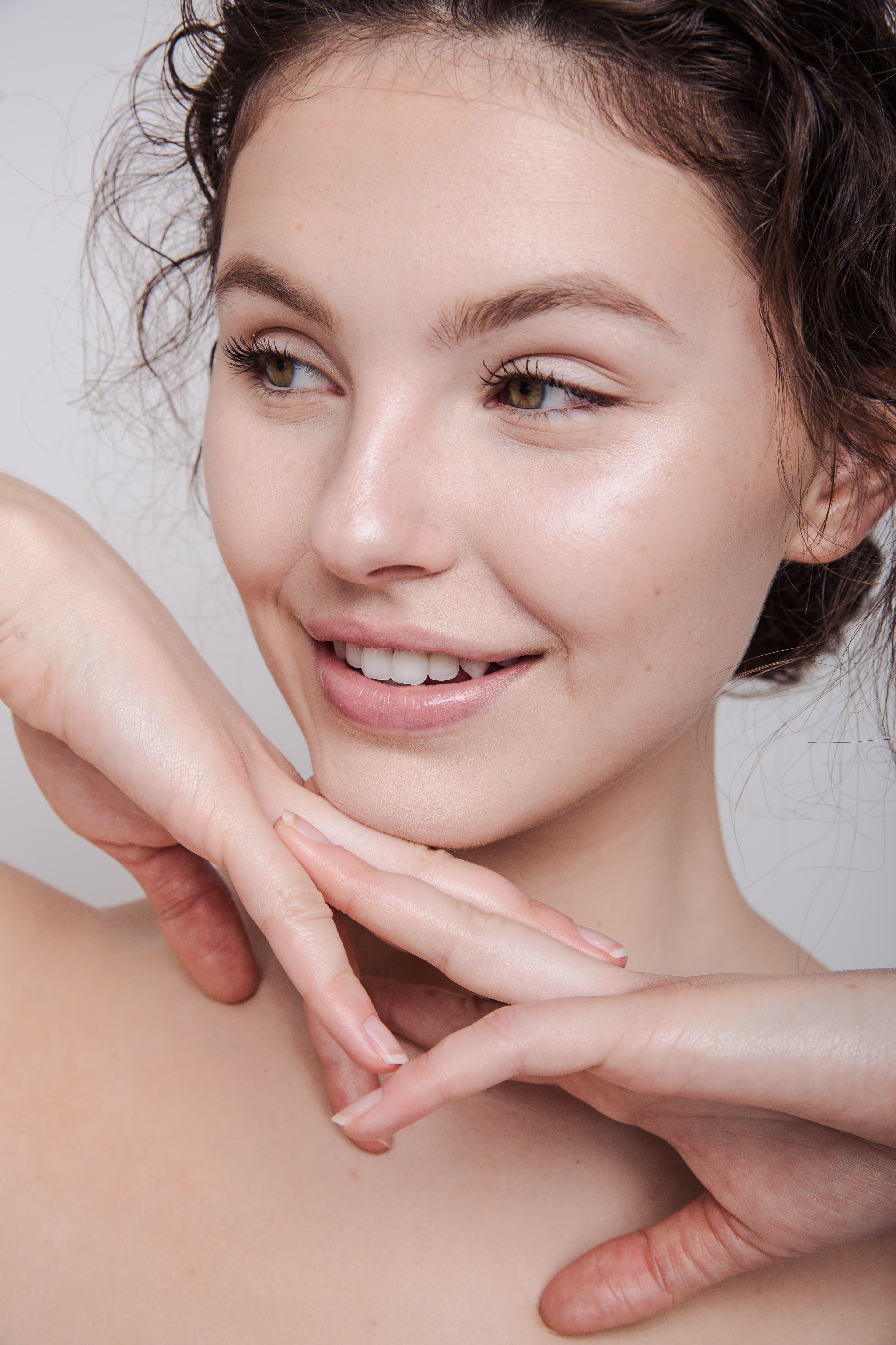 Fashion editorial makeup by Natalia Che — photo 22