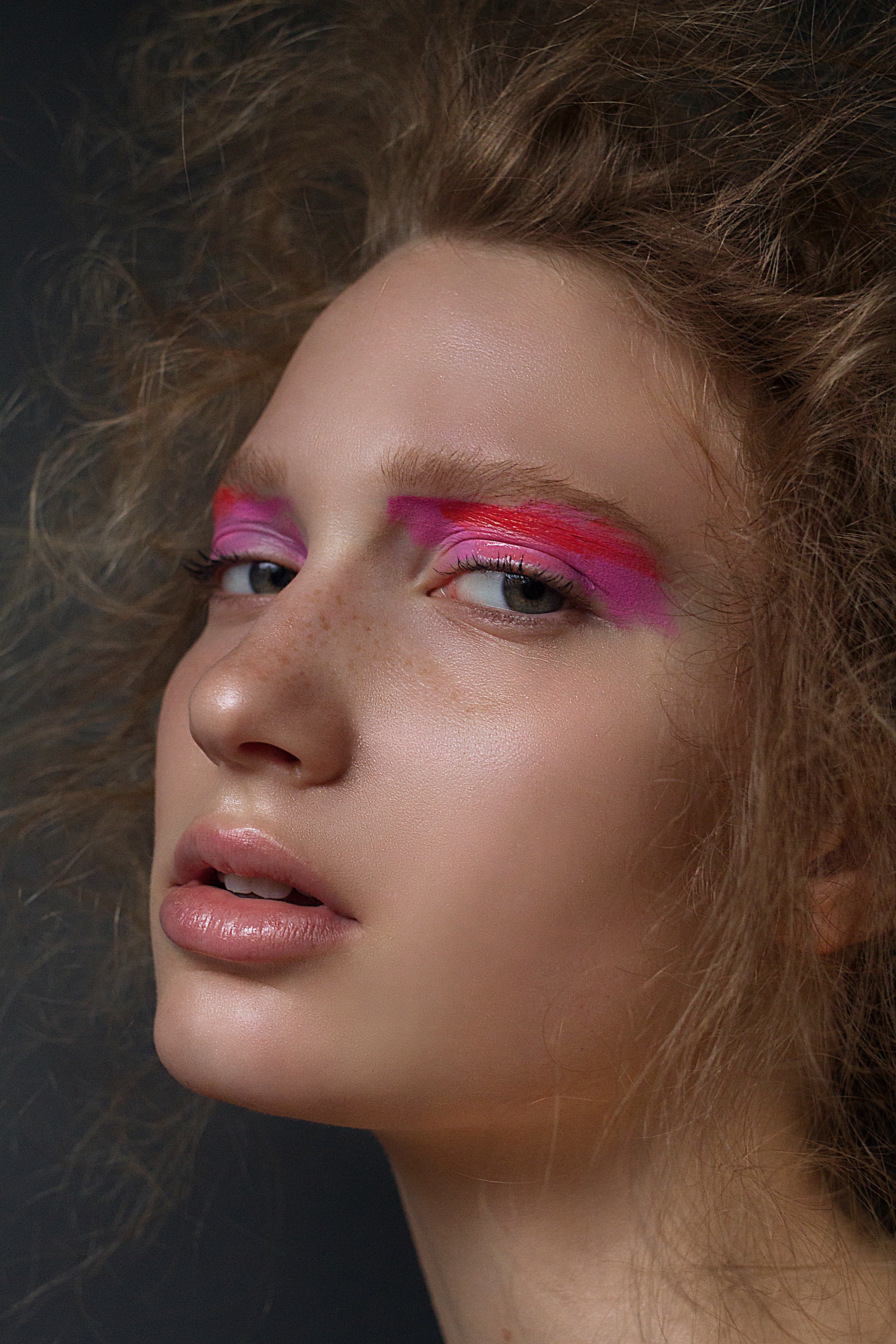 Fashion editorial makeup by Natalia Che — photo 44
